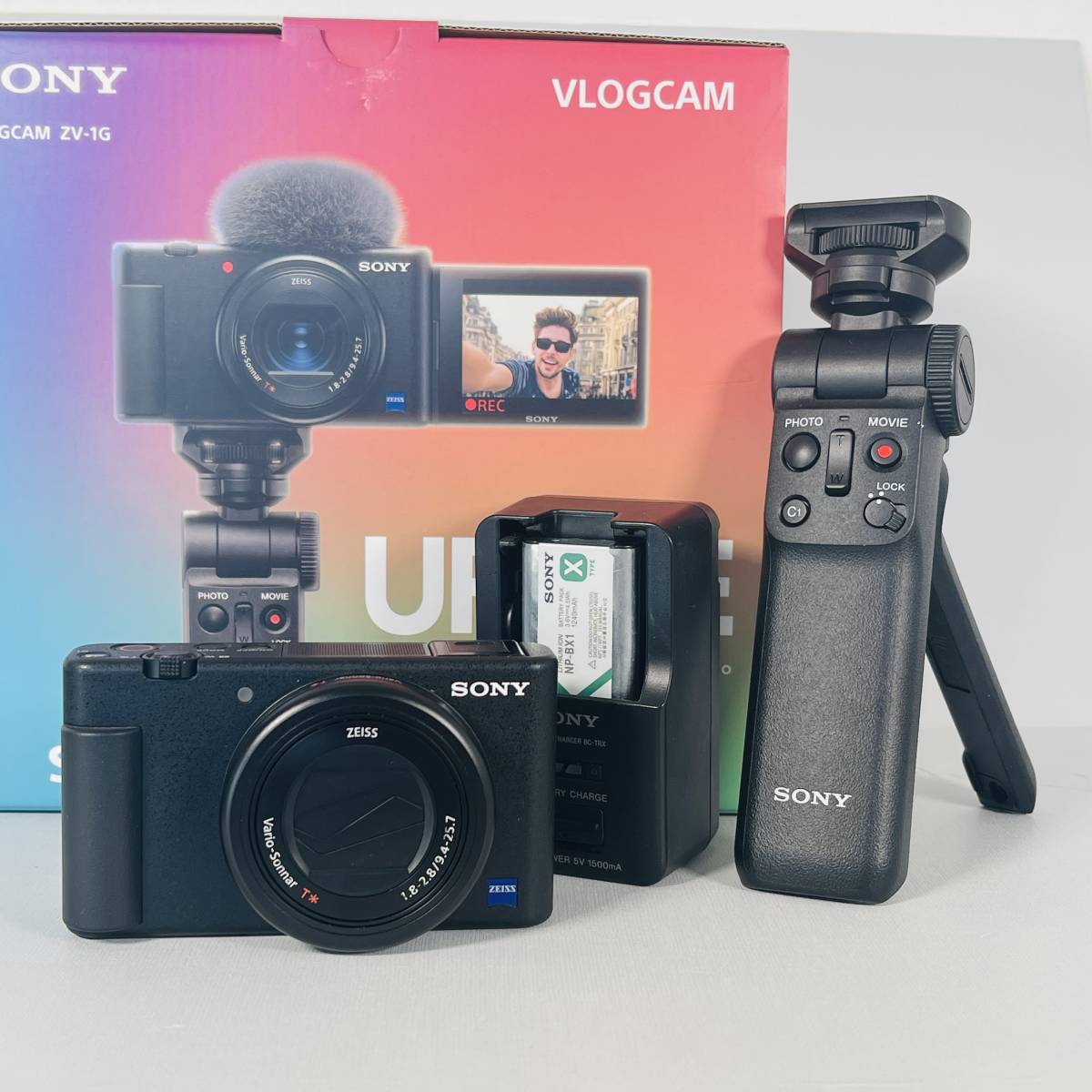 VLOGCAM ZV-1 シューティンググリップ、SDカード付き セット-