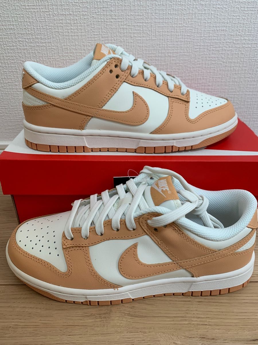 Nike WMNS Dunk Low Harvest Moonナイキ ウィメンズ ダンク ロー ハーヴェスト ムーン