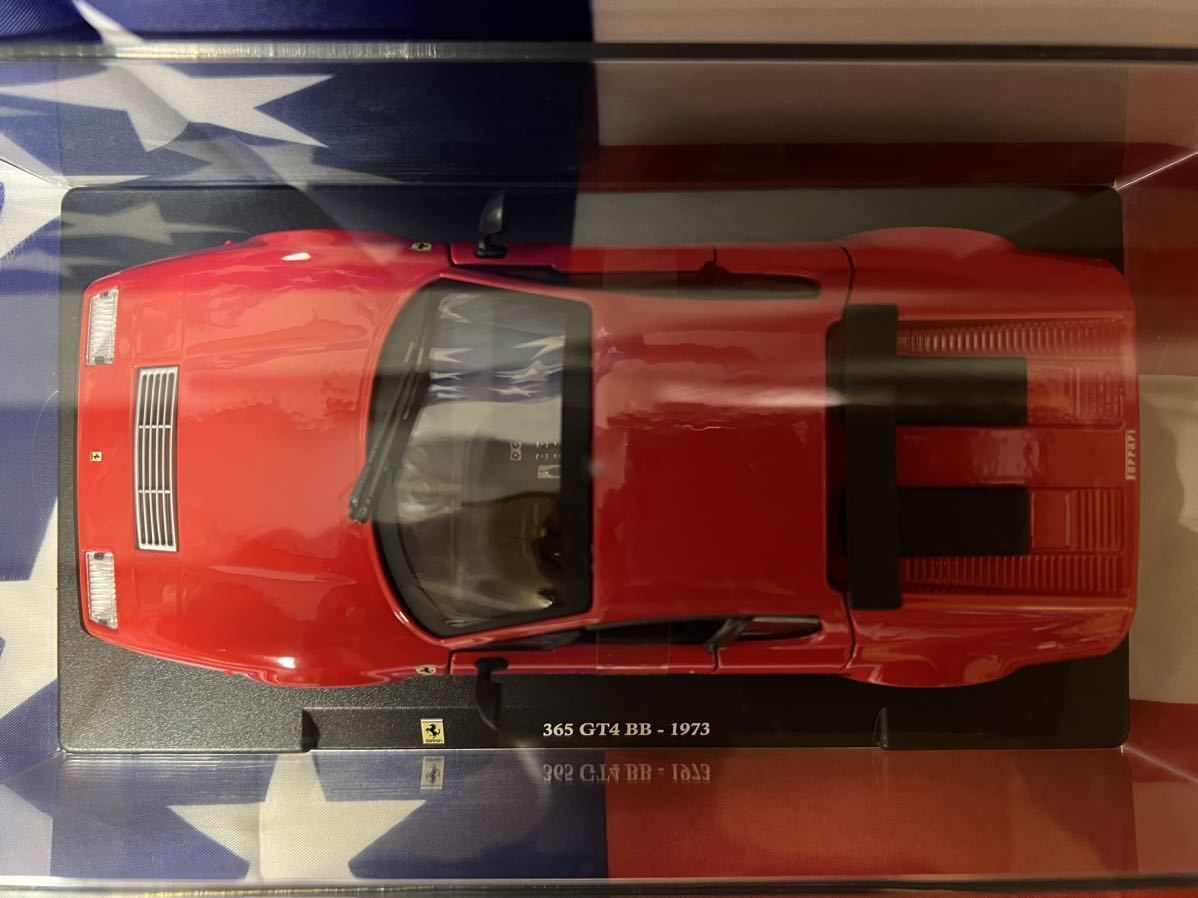 Ferrari 365 GT4 BB 1973 1/24 DIECAST burago製　イタリアンレッド_画像4