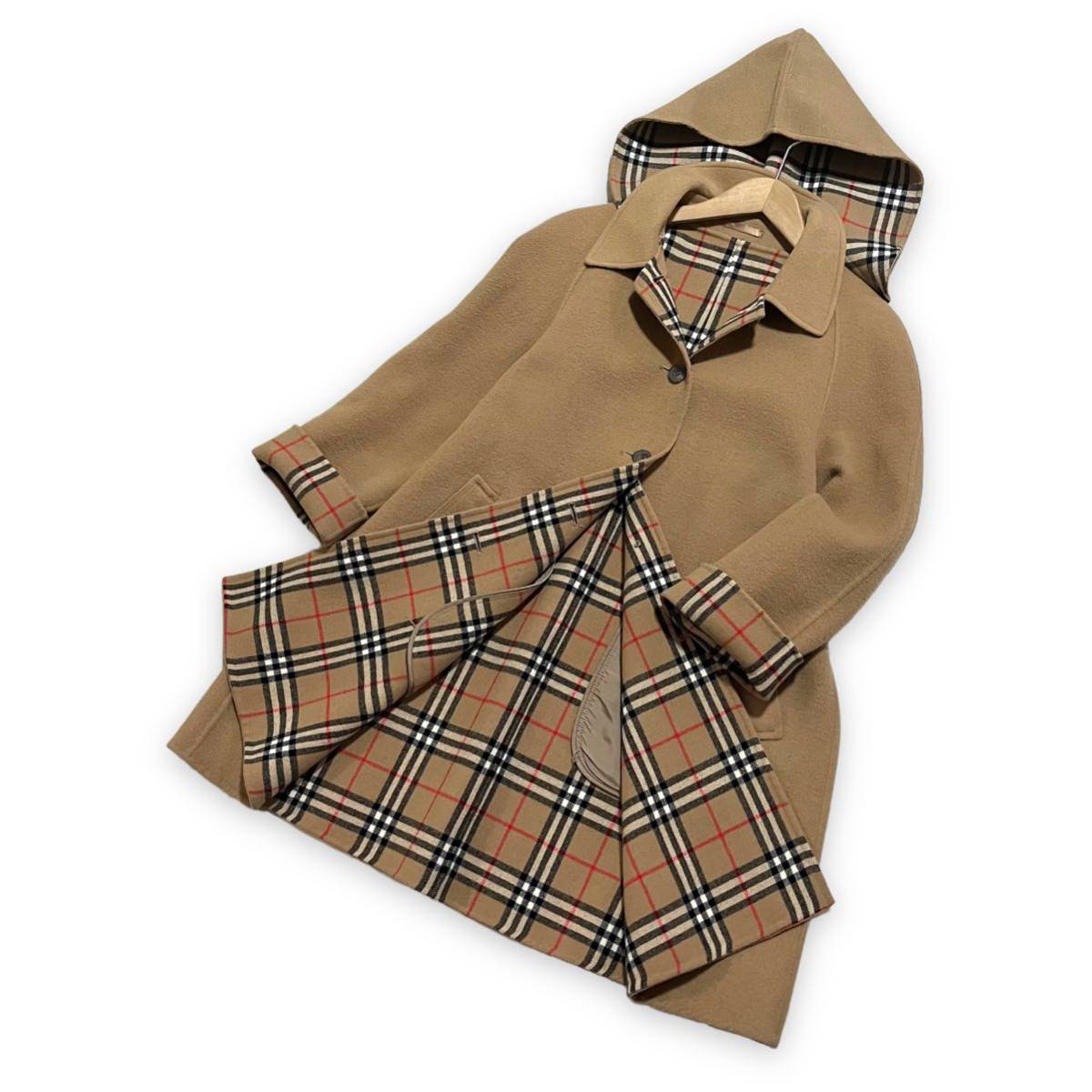 美品 Burberry's バーバリーズ カシミヤ混 裏地ノバチェック フード