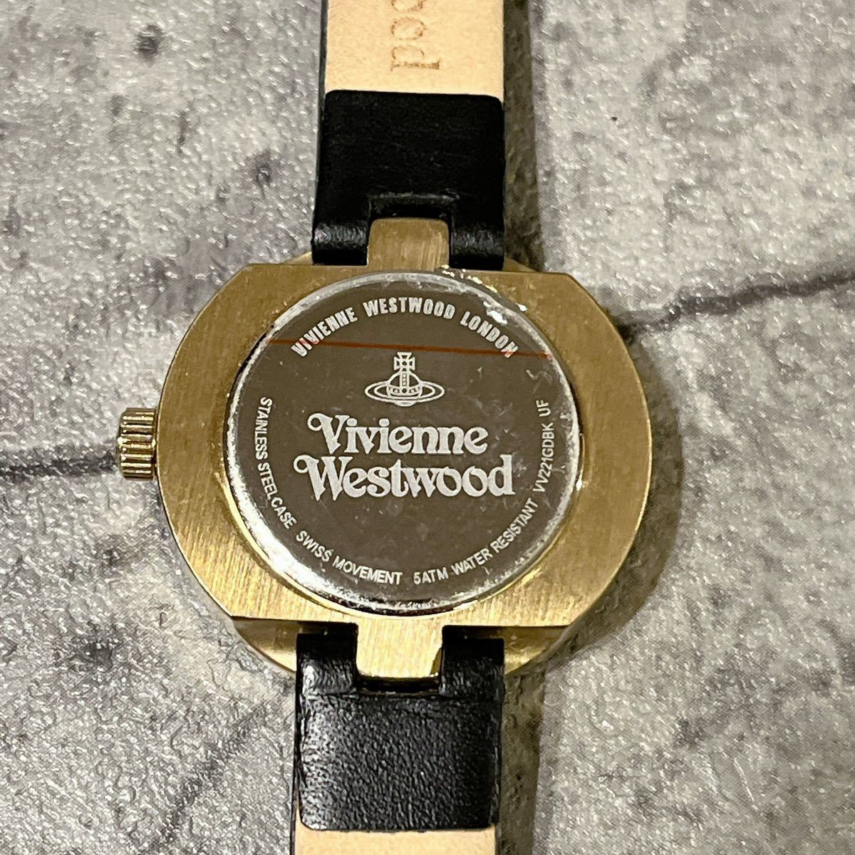 希少 美品 ヴィヴィアンウエストウッド 腕時計 VV221GDBK サウスバンク 