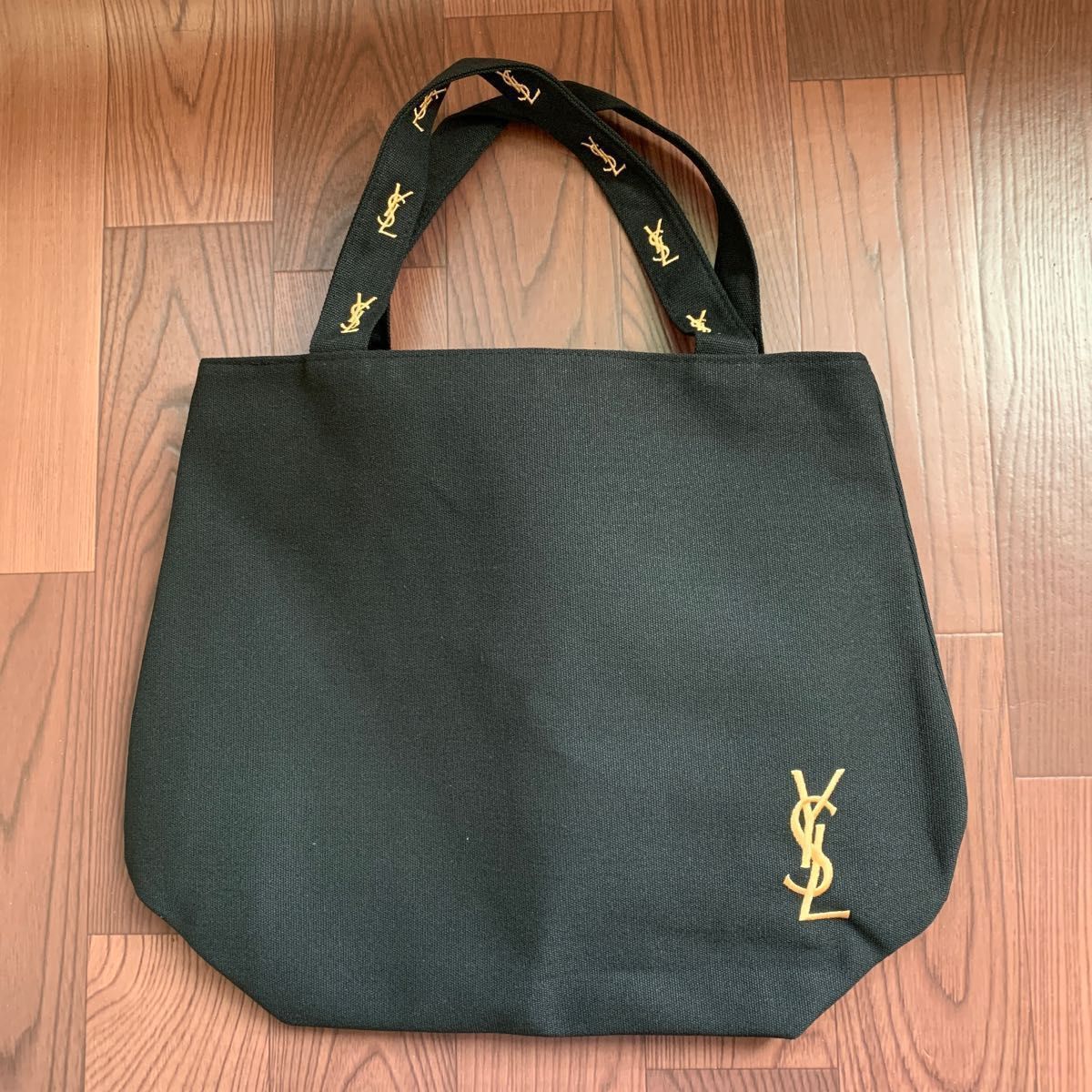YSLイヴサンローラン ロゴ金刺繍 雑誌付録 トートバッグ|Yahoo YSLイヴサンローラン ロゴ金刺繍 雑誌付録 トートバッグ|Yahoo