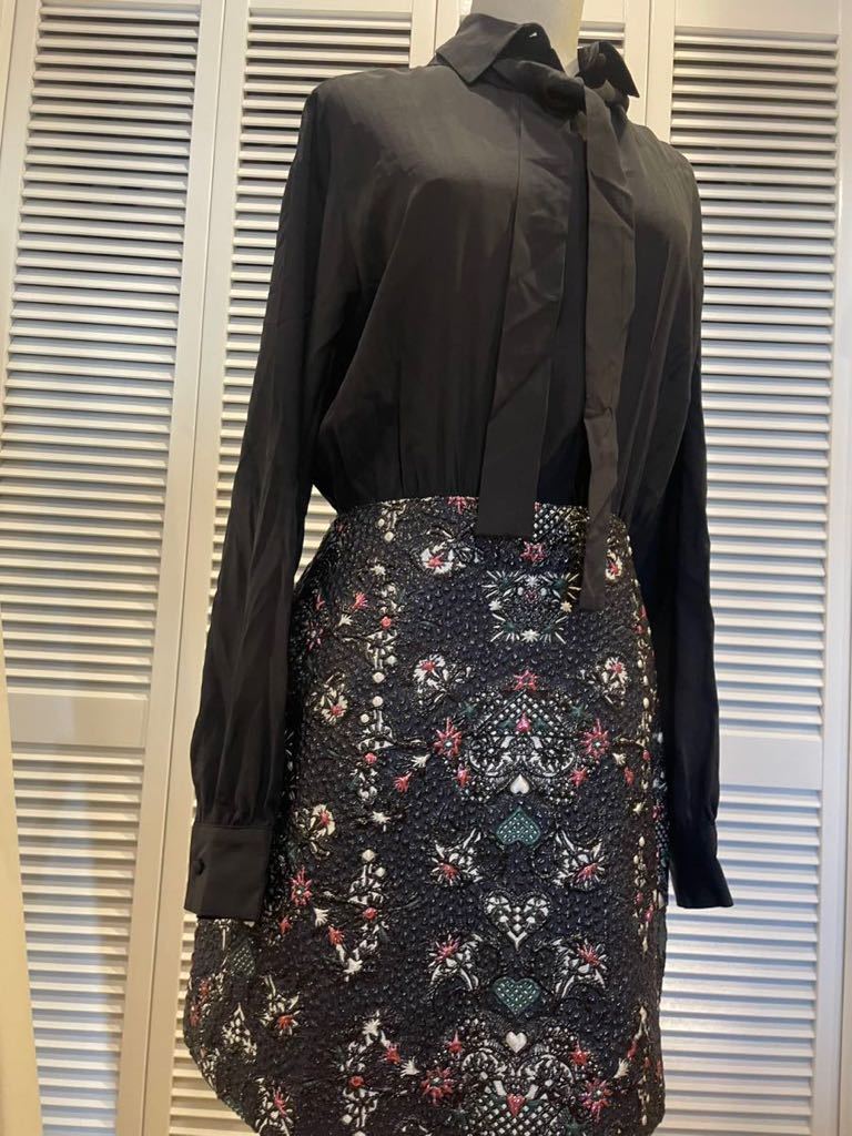 13.3万 新品 MSGM エムエスジーエム ハイブランド 高級ワンピース 刺繍-