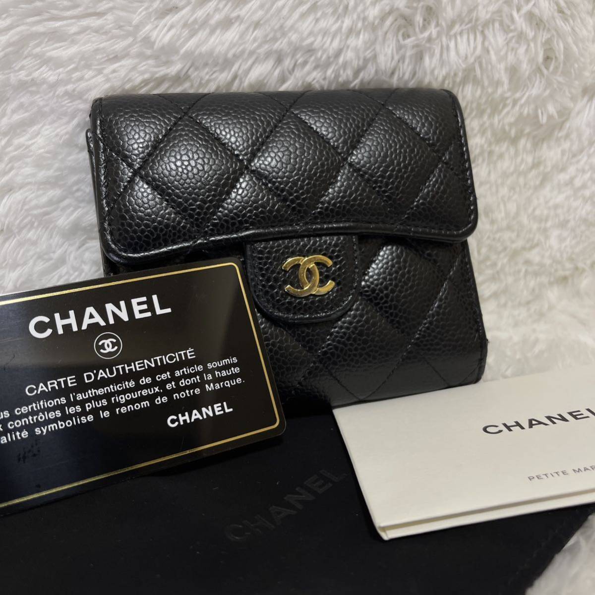 セレブ御用達】CHANEL シャネル キャビアスキン クラシック スモール