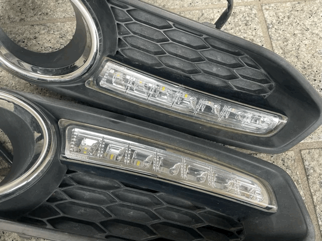 ** поздняя версия Subaru Legacy BRG BR9 для оригинальный OPTION LED дневной свет противотуманая фара компьютер имеется **