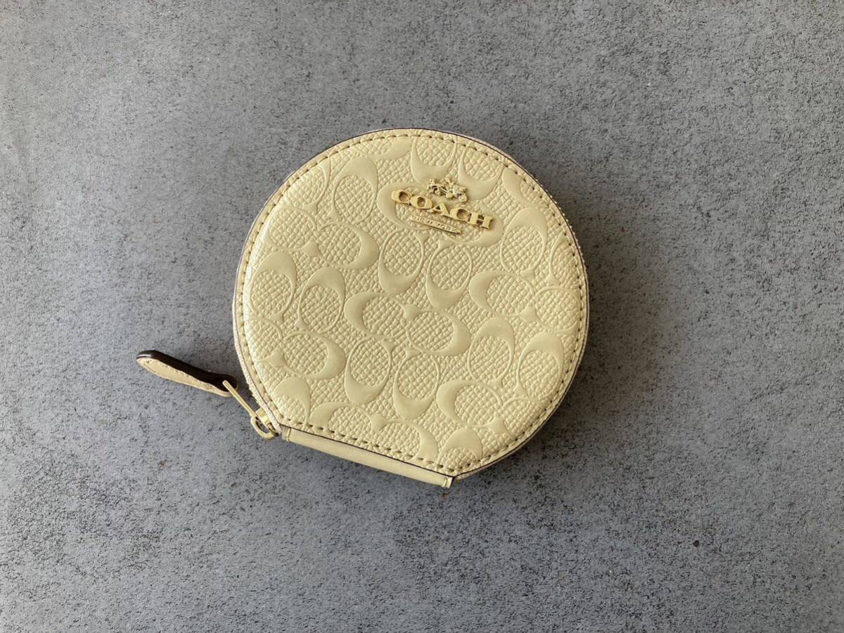 COACH コーチ コインケース 丸型 ベージュ 小銭入れ COACH コーチ コインケース 丸型 ベージュ 小銭入れ