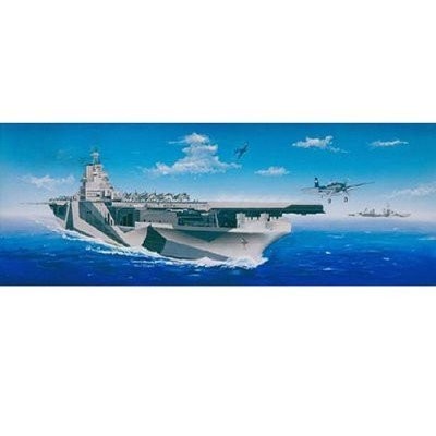 トランペッター 1/350 米海軍 空母 CV-14 タイコンデロガ プラモデル-