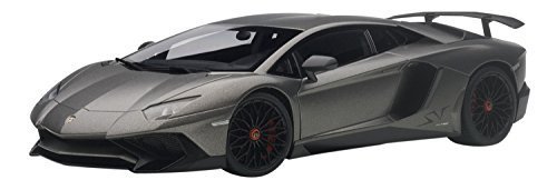 AUTOart 1/18 ランボルギーニ アヴェンタドール LP750-4 SV マット・グレー