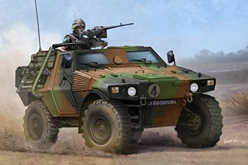 ホビーボス 83876 1/35 フランス VBL 装甲車 プラモデル_画像1