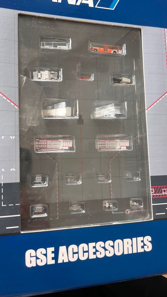 1/400 全日空商事 ANA 地上支援車両 GSE セット ジャンク 1/400 全日空商事 ANA 地上支援車両 GSE セット ジャンク