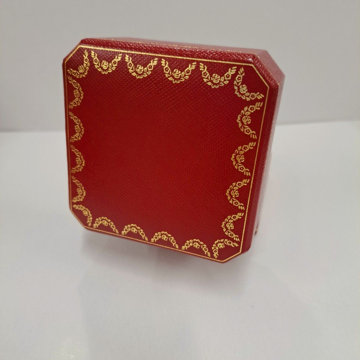 箱のみ】カルティエリング 空箱 Cartier 指輪 ボックス 難あり 箱のみ】カルティエリング 空箱 Cartier 指輪 ボックス 難あり