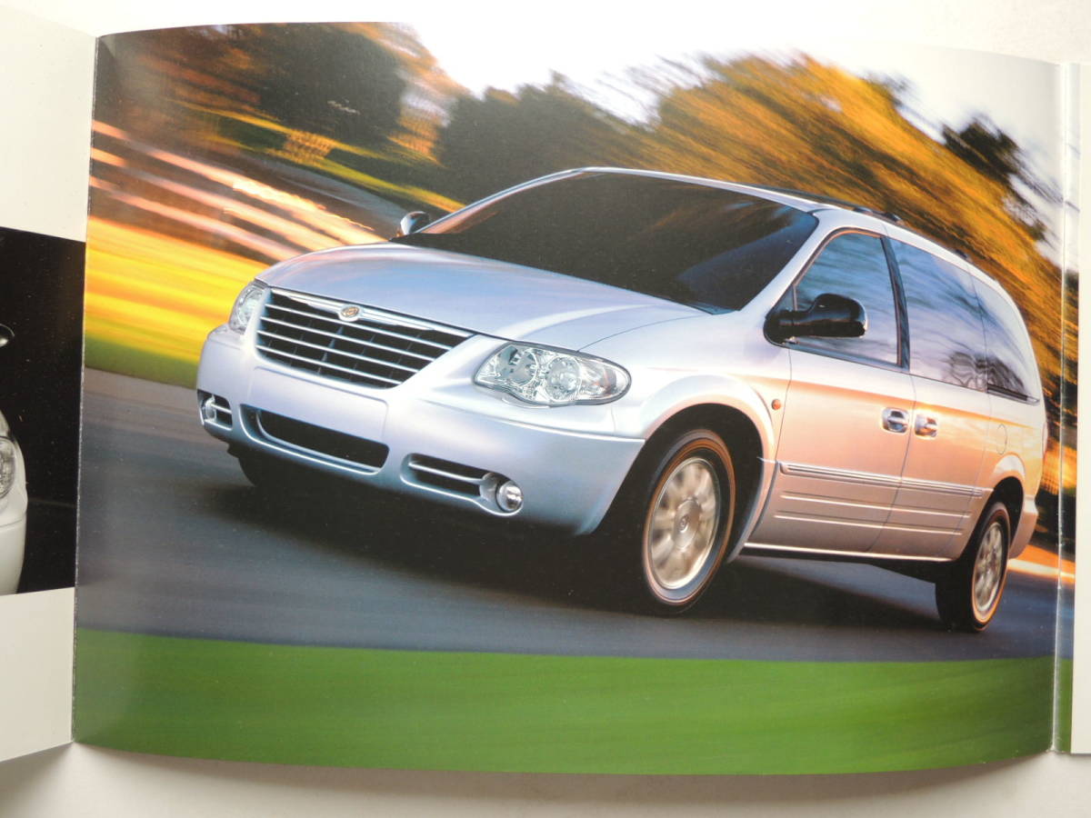 [ catalog only ] Chrysler Voyager 4 generation 2005 year 18P catalog Japanese edition 