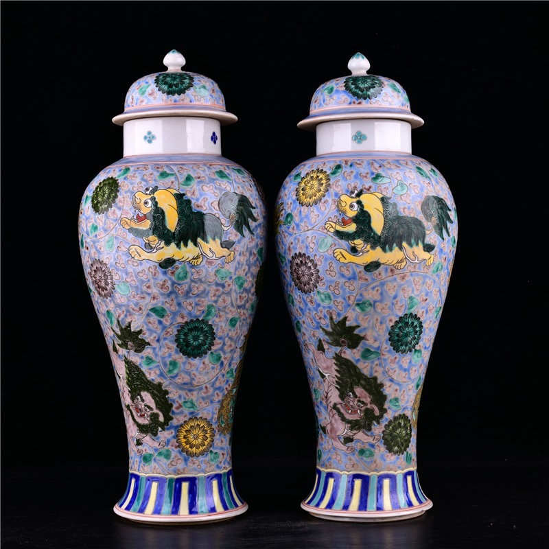 清・康熙年製款・古陶磁器・五彩纏枝獅紋將軍罐一対』極細工・骨董品