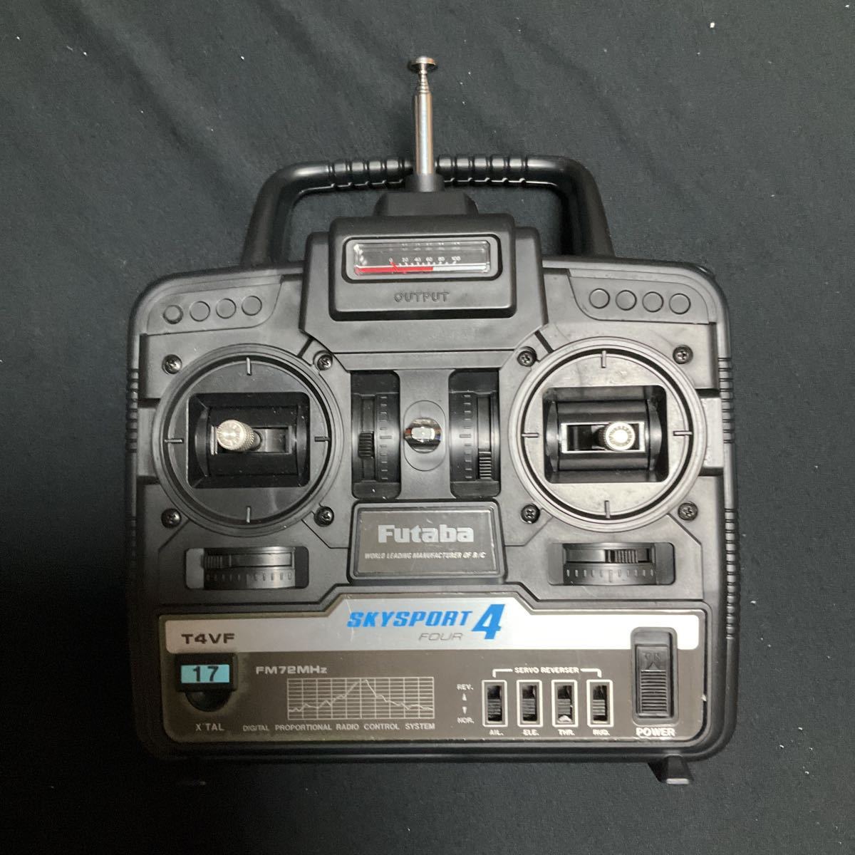 フタバ SKYSPORT 4(送信機のみ) JChere雅虎拍卖代购 フタバ 箱あり 飛行機用 ラジコン プロポ等セット ff6