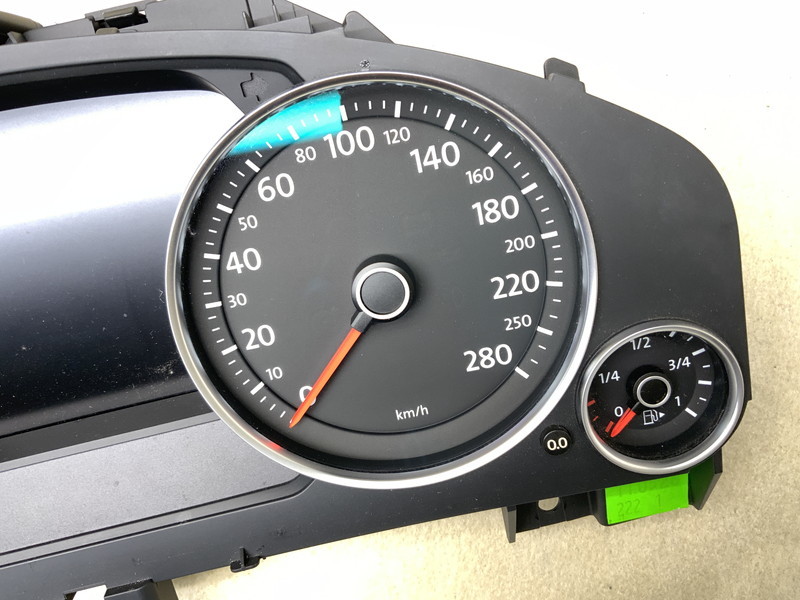 VW052 7P Touareg AWD V6 speed meter *119960km/7P6 920 880 M * operation OK [ animation equipped ]*