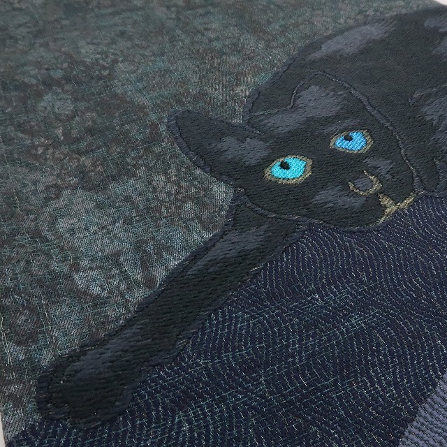 ゆめsaku2 新品 未仕立て 高島織物謹製 猫 紗夢織 着物 西陣織“魅惑の地からまっすぐ伸びるブルーアイズ”正絹 袋帯 1179_画像7