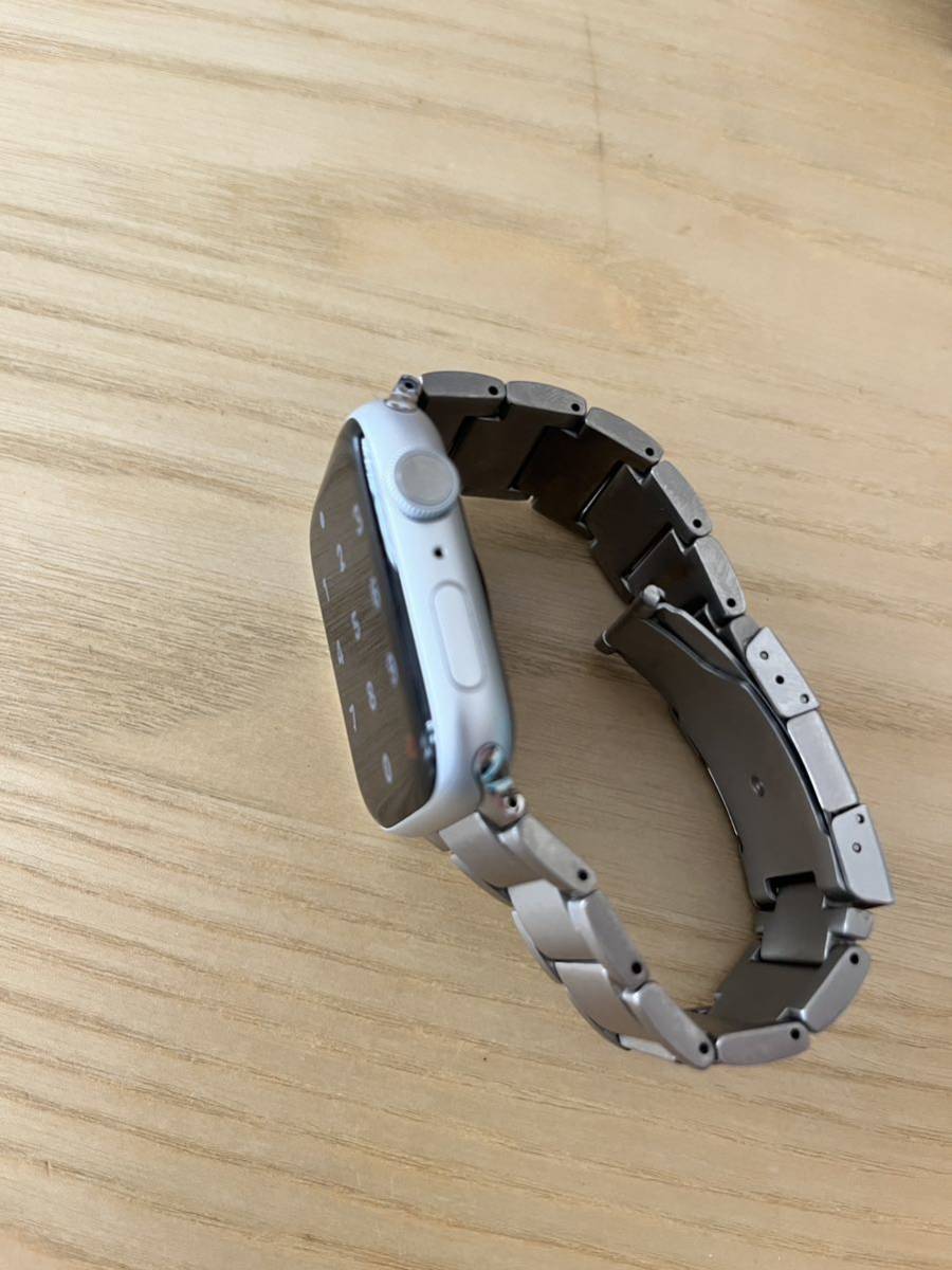 Apple Watch Series 8 GPSモデル 45mmシルバーアルミニウムケースとホワイトスポーツバンド レギュラー MP6N3J/A おまけ バンド色々(スマートウォッチ本体)|売買されたオークション情報、yahooの商品情報をアーカイブ公開 - オークファン(aucfan.com)