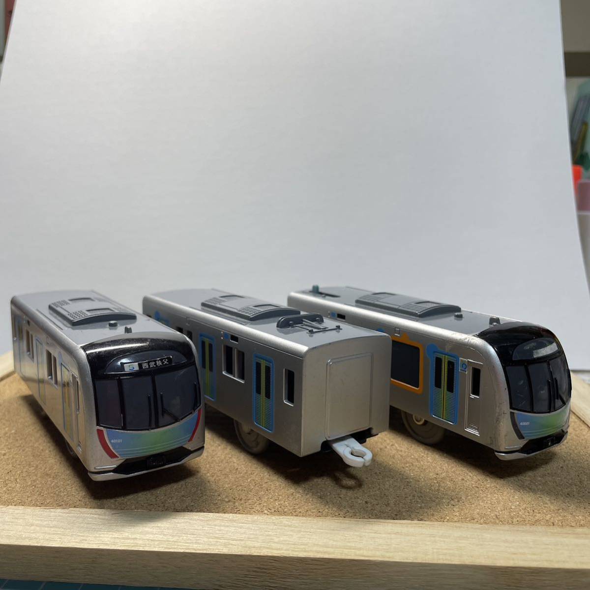 トミー プラレール車両 西武鉄道 40000系 Sトレイン 西武秩父行 トミー プラレール車両 西武鉄道 40000系 Sトレイン 西武秩父行