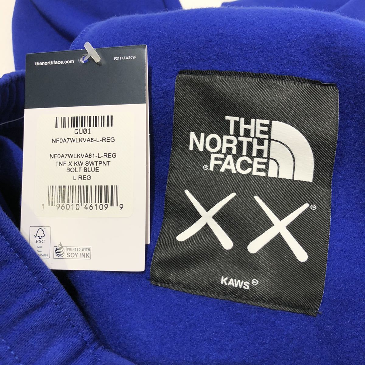 未使用 KAWS × The North Face Sweat Pants Bolt Blue US Lサイズ NF0A7WLKVA61 カウズ ノースフェイス スウェットパンツ 国内未発売_画像3