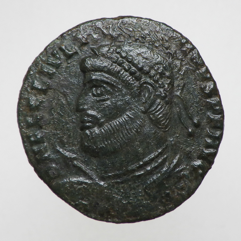 【古代ローマコイン】Julian II（ユリアヌス2世）クリーニング済 ブロンズコイン 銅貨(npb7L6DkNu)_画像1