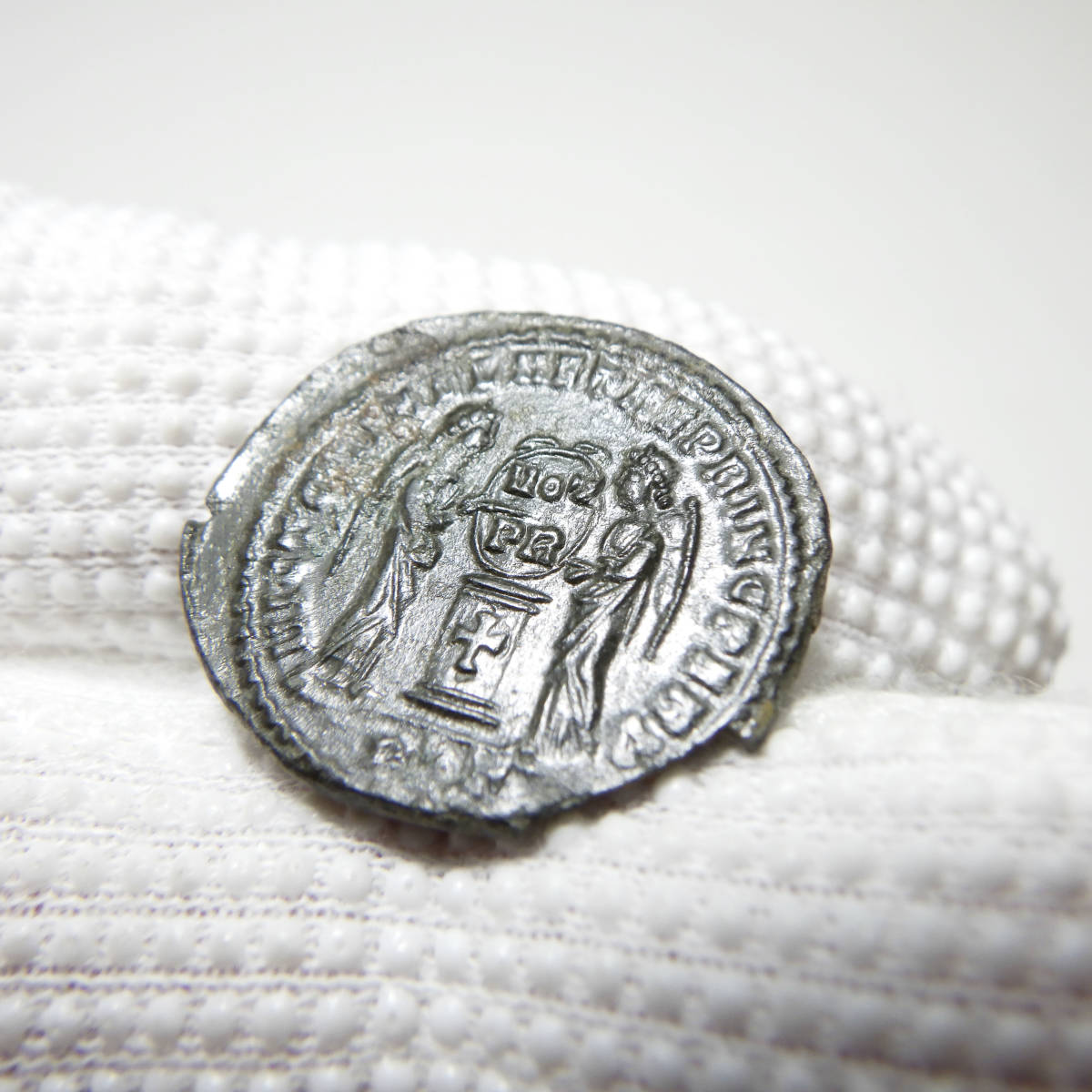 【古代ローマコイン】Constantine I（コンスタンティヌス1世）クリーニング済 ブロンズコイン 銅貨(gALbmUnkLk)_画像8