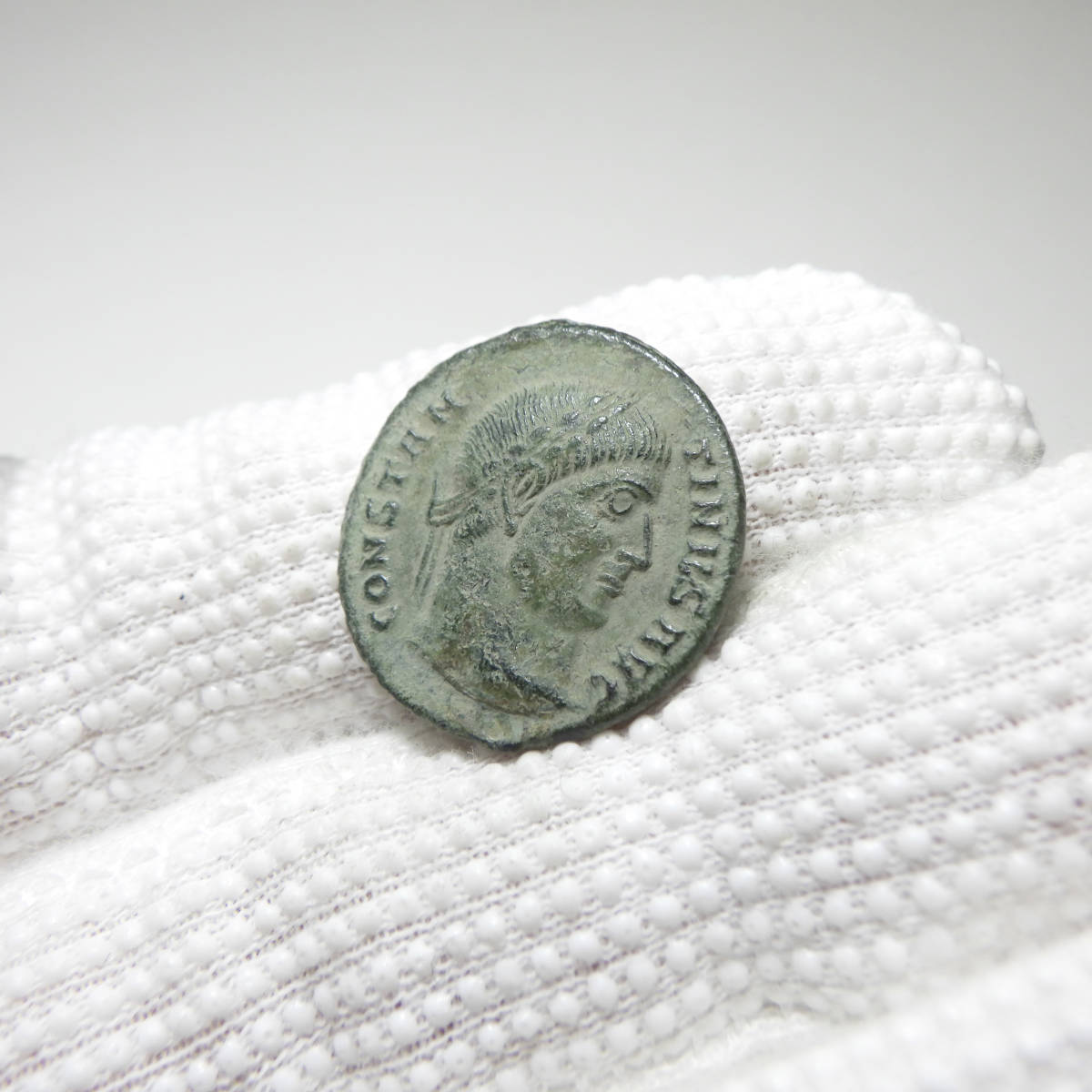【古代ローマコイン】Constantine I（コンスタンティヌス1世）クリーニング済 ブロンズコイン 銅貨 フォリス(Pj7LZm36y9)_画像4