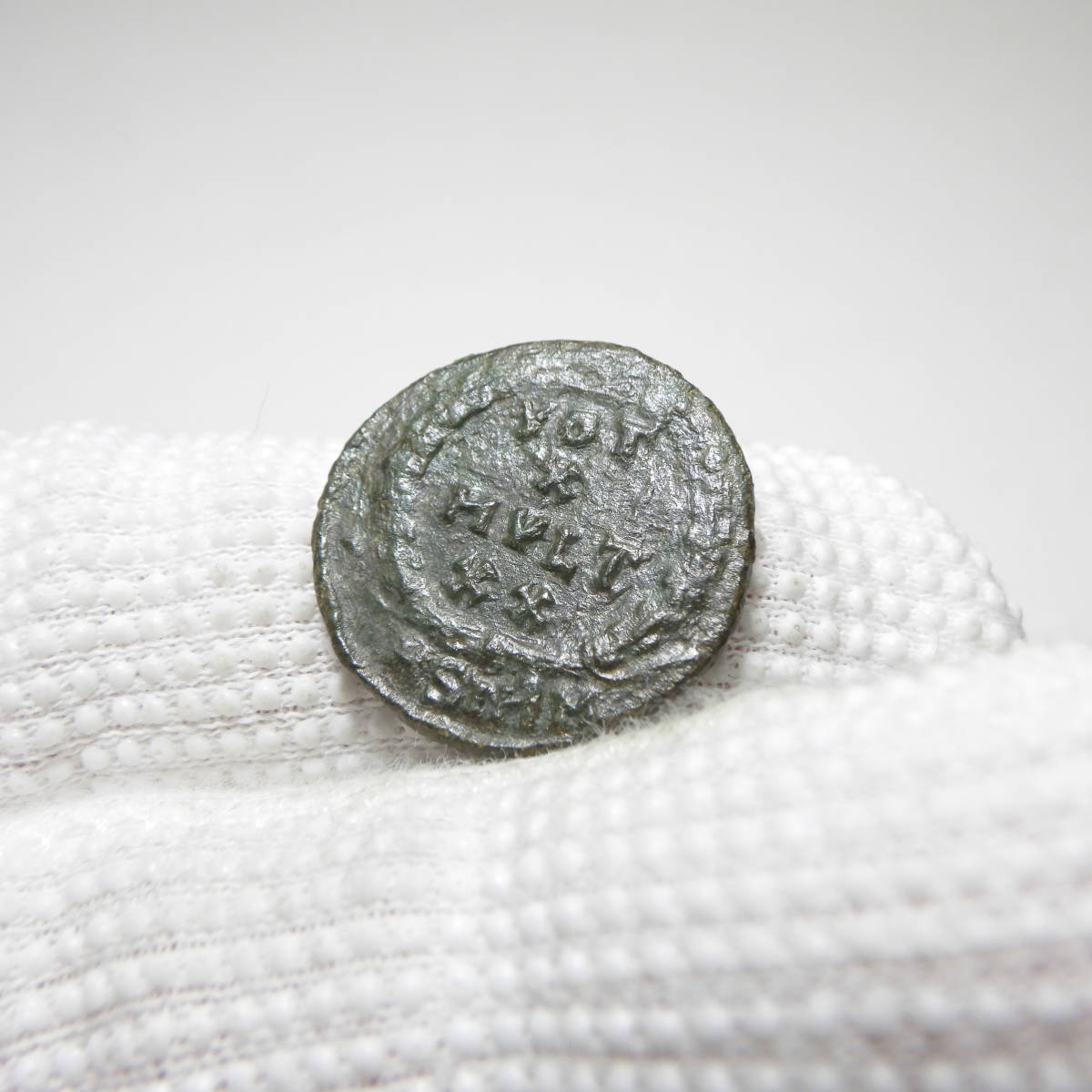 【古代ローマコイン】Julian II（ユリアヌス2世）クリーニング済 ブロンズコイン 銅貨(npb7L6DkNu)_画像8