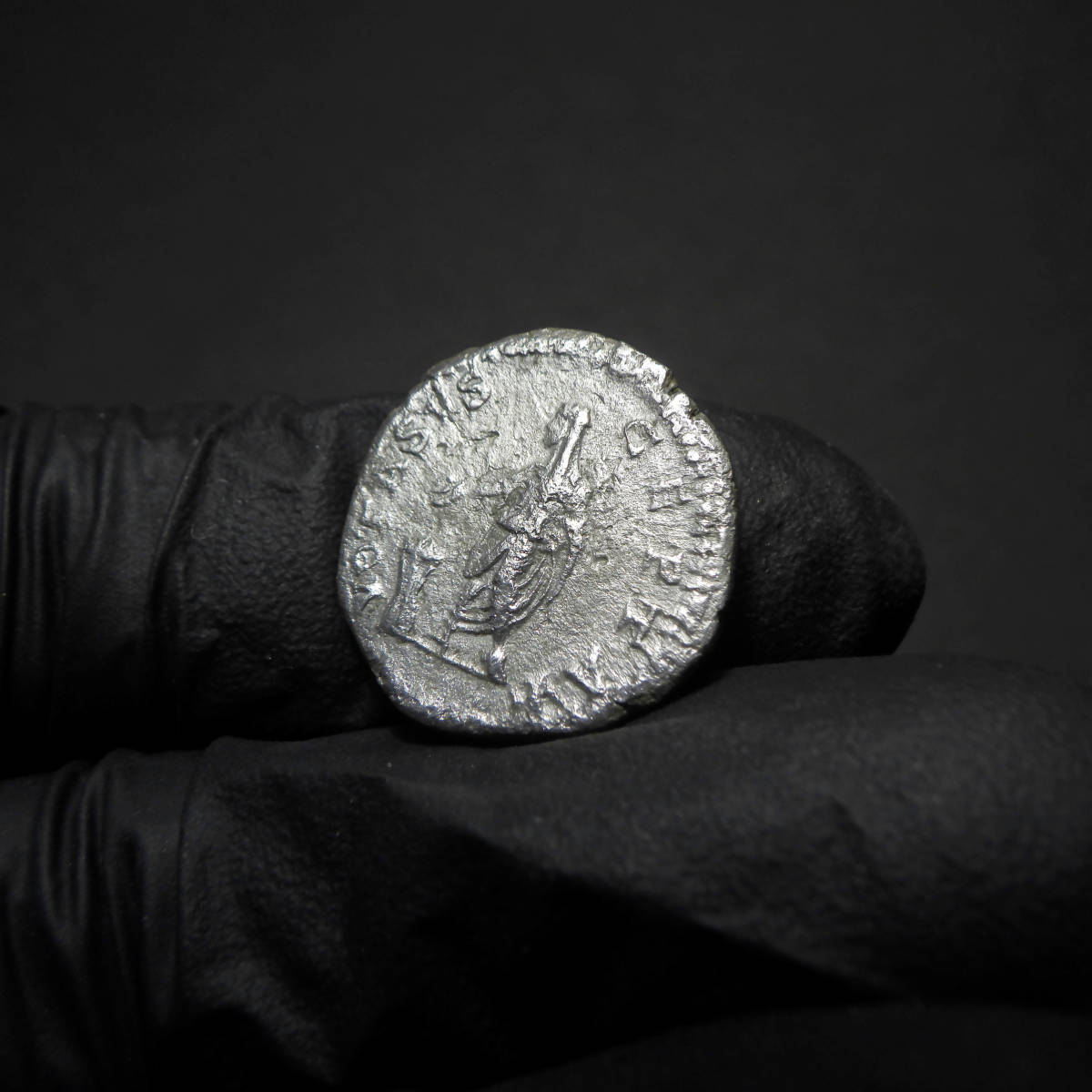 【古代ローマコイン】Caracalla（カラカラ）クリーニング済 シルバーコイン 銀貨(4XxM2hxkSr)_画像8