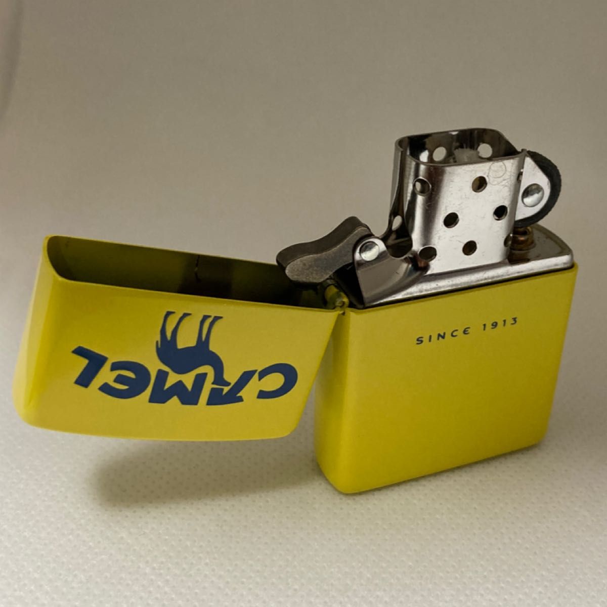 ZIPPO  CAMEL SINCE 1913 懸賞 2,500名　未使用　極美品　箱付き　2021年製