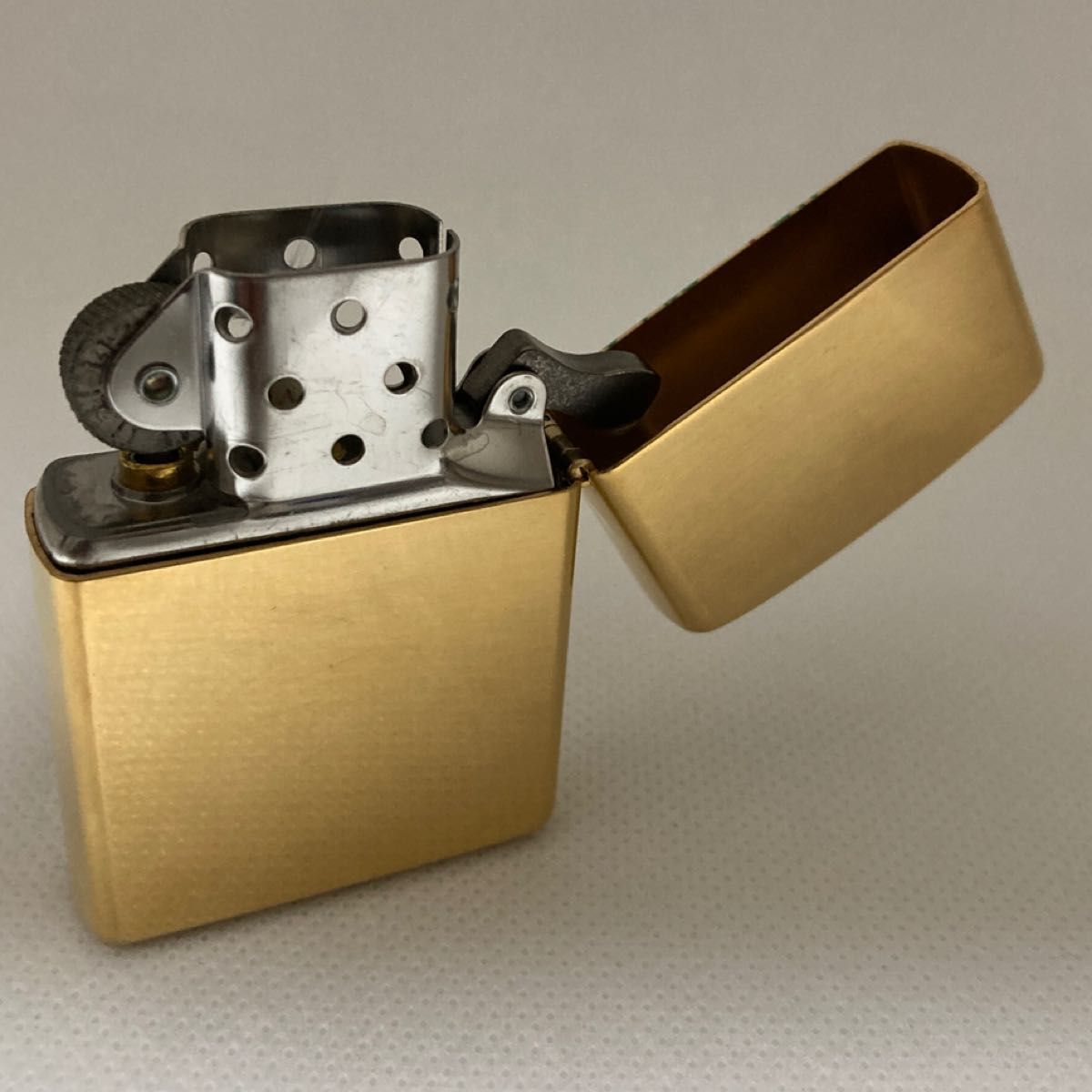ZIPPOライター 沖ぱち KYORAKU SOLID BRASS 未使用 極美品 鏡面 ZIPPOライター 沖ぱち KYORAKU SOLID BRASS 未使用 極美品 鏡面