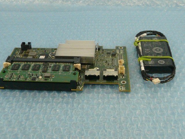 1LMV // Dell PERC H700 512MB 6Gb SAS RAID PCI-Express ブラケットなし 0XXFVX 0NU209 // Dell PowerEdge R710 取外 //在庫2の画像7