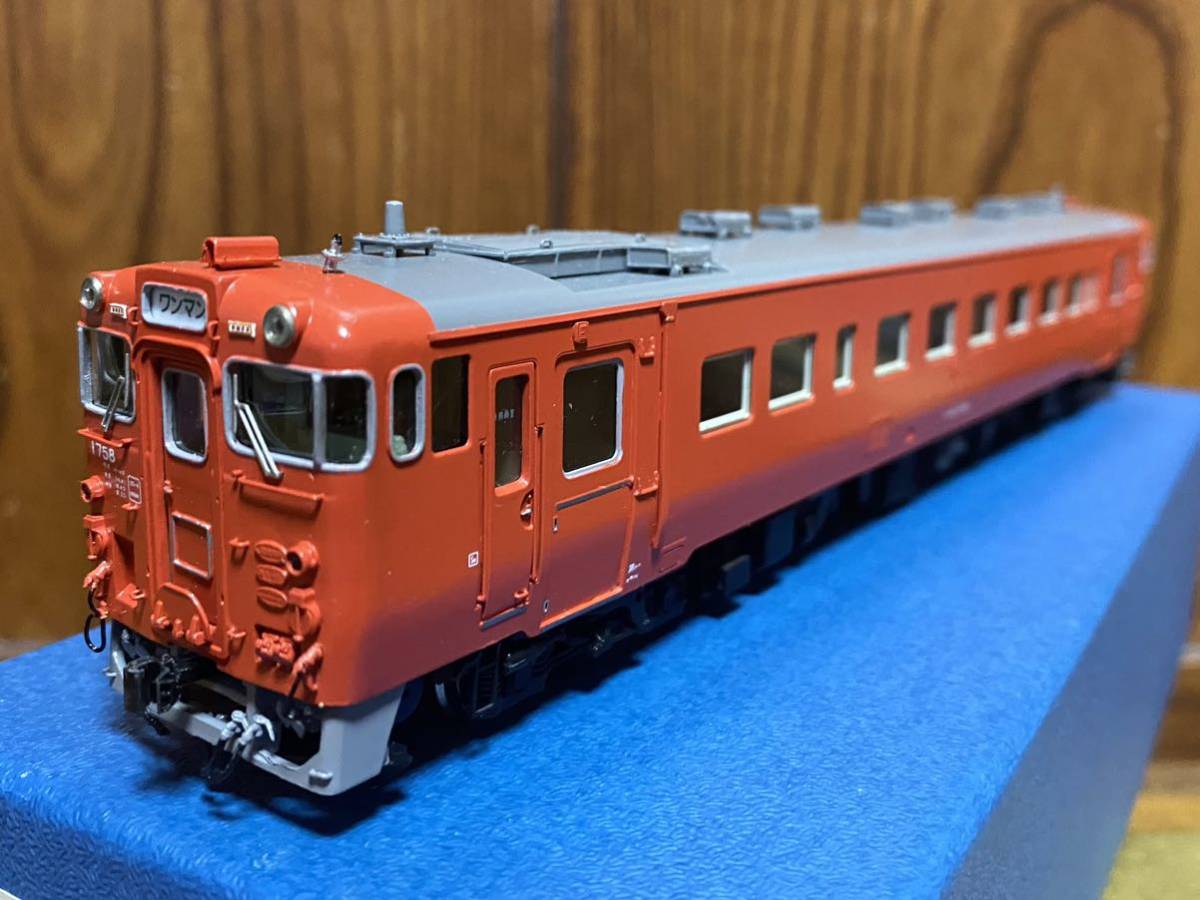鉄道模型 HOゲージ U-TRAINS キハ40-2000番台 組立キット 流行の