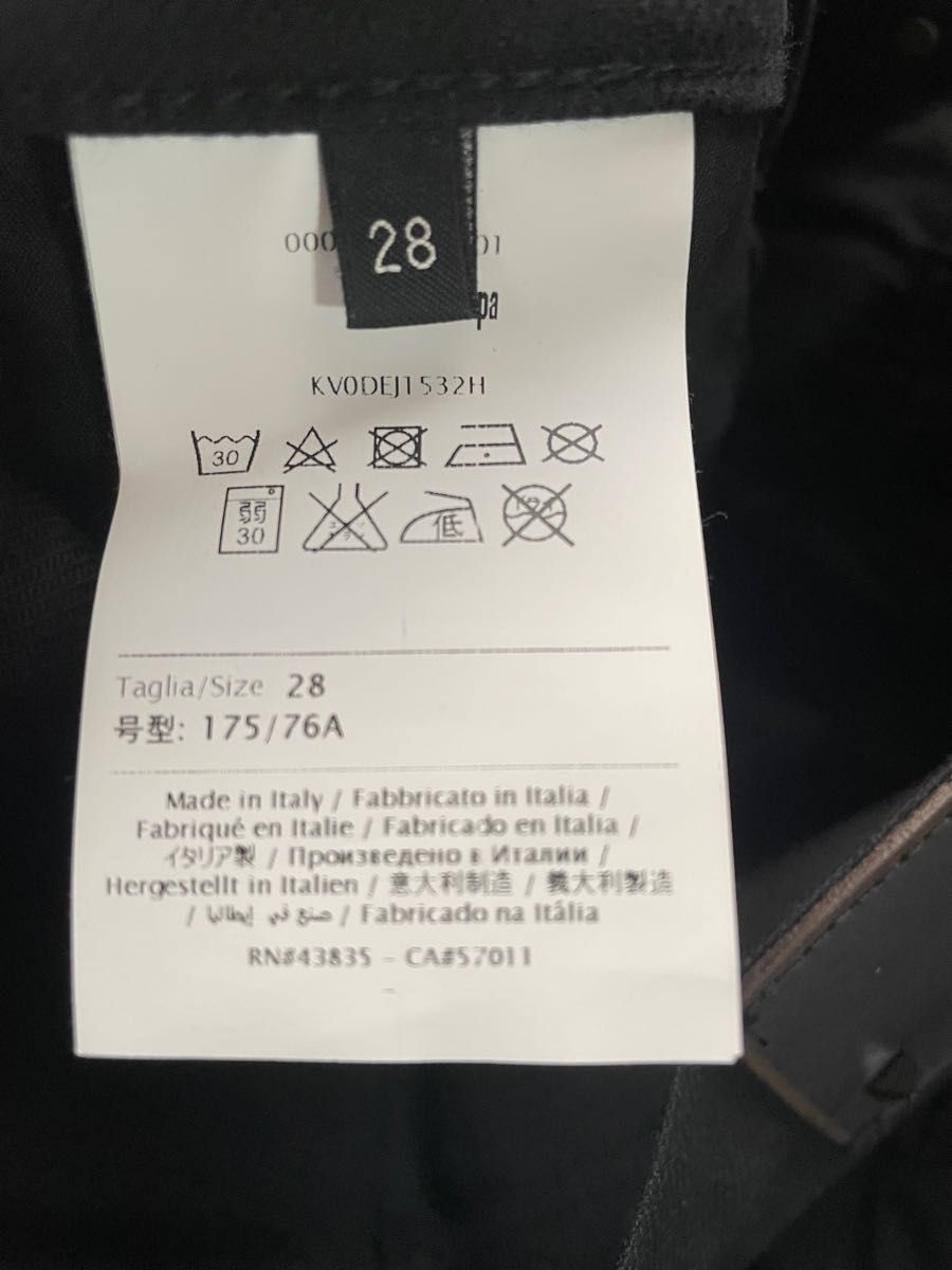 valentino 黒スキニー 28 新品 定価約10万円 | www.mclegal.info
