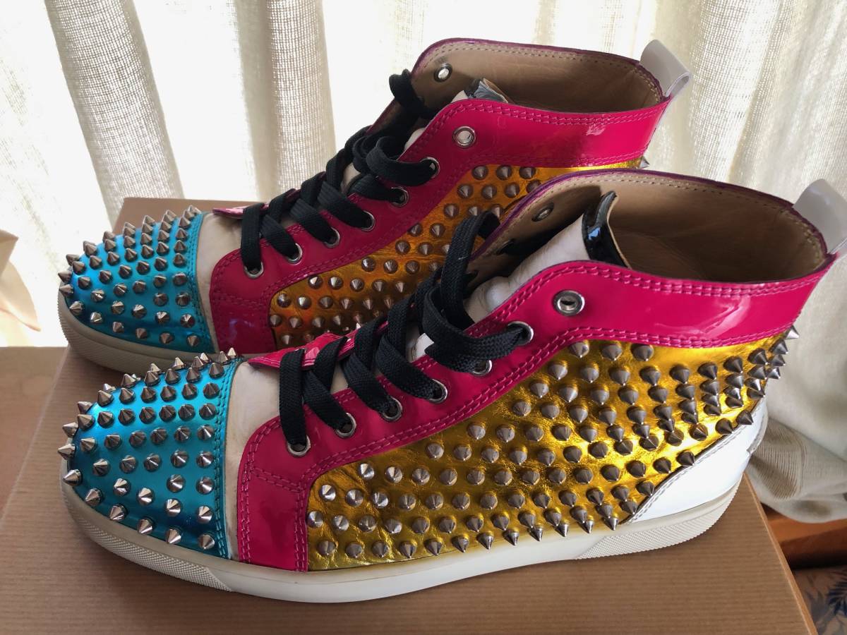 クリスチャンルブタン(Christian Louboutin) LOUIS FLAT SPECCHIO CALF SPIKES スニーカー　42　マルチカラー スパイク　中古品