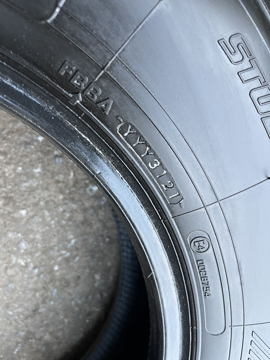 スタッドレス　215/85R16 ヨコハマ　IG91 三菱 キャンター デュトロ いすゞ エルフ　2021年製　2本セット_画像7