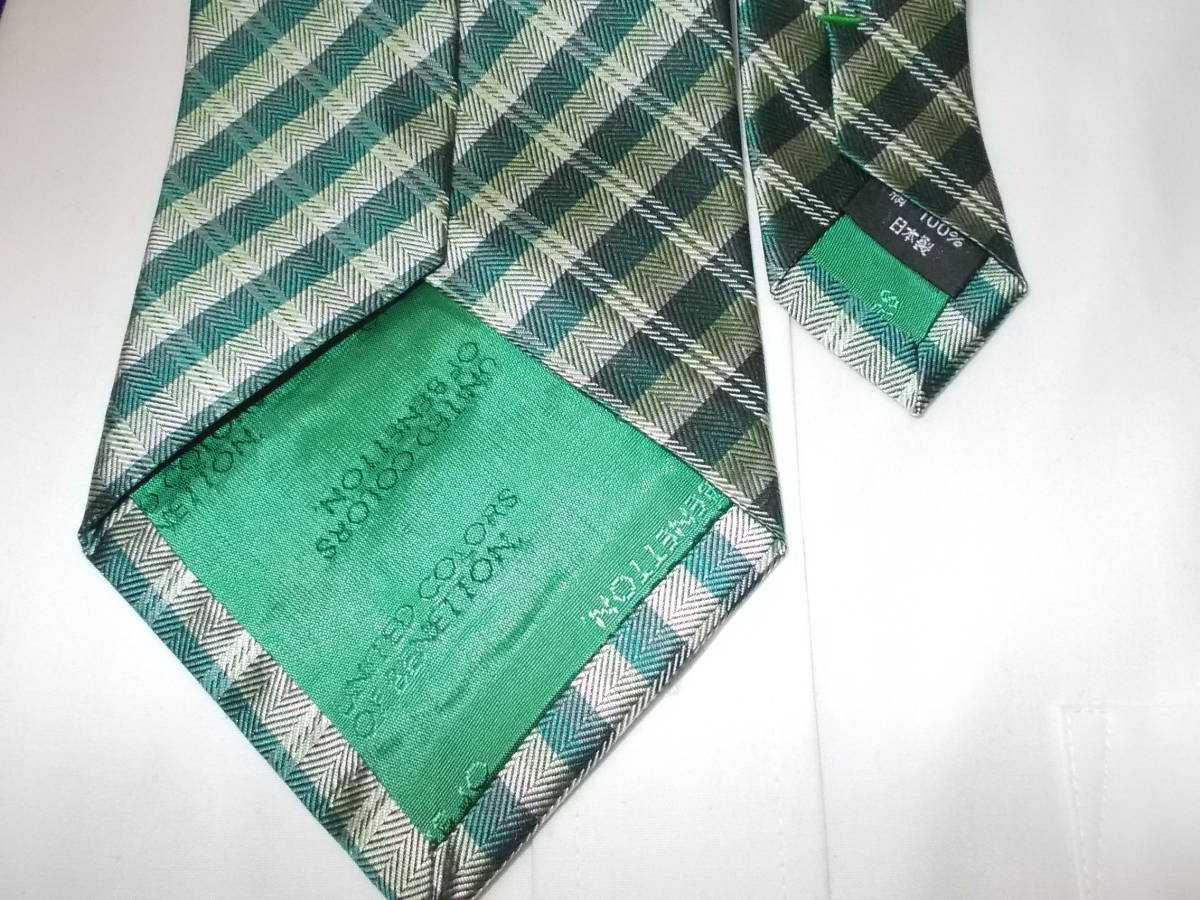 a35*UNITED COLORS OF BENETTON necktie * beautiful goods silk 100% made in Japan green color check Benetton necktie 5B