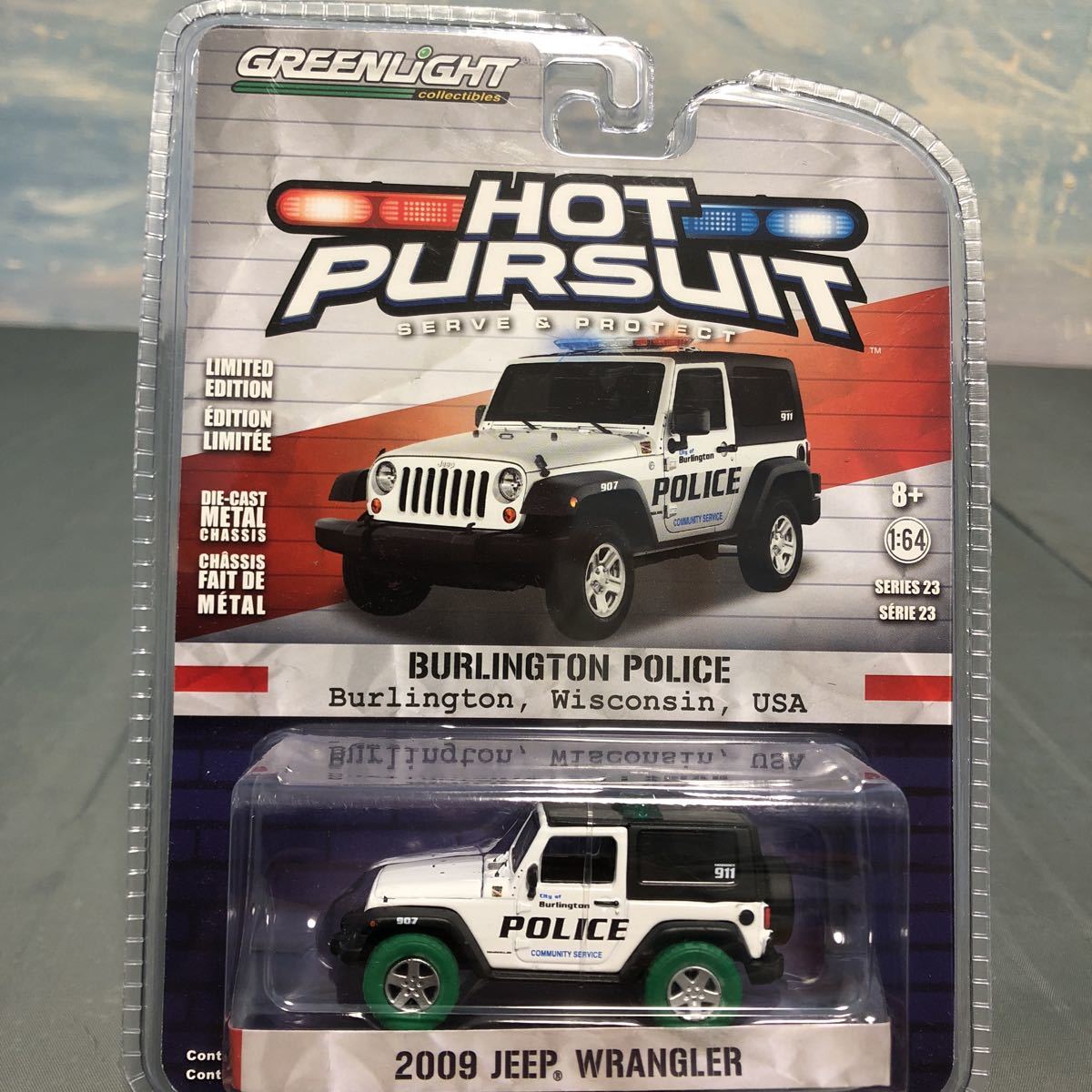 GREENLIGHT 1/64 HOT PURSUIT SERIES 23 2009 JEEP WRANGLER BURLINGTON POLICE グリーンライト ホットパシュート グリーンマシーン ジープ_画像1