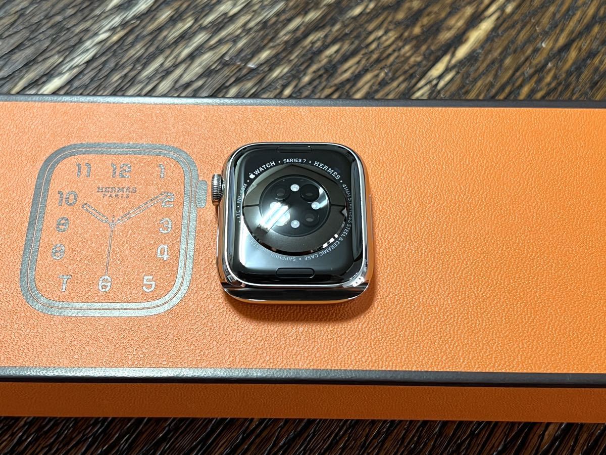 バッテリー100% Apple Watch HERMES Series 7 41mm アップル バッテリー100% Apple Watch HERMES Series 7 41mm アップル