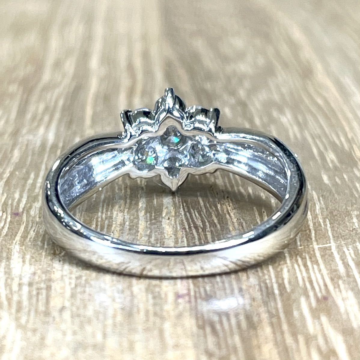 照り抜群!Pt900 ダイヤ 0.50ct フラワー リング 4.06g M1193 | www