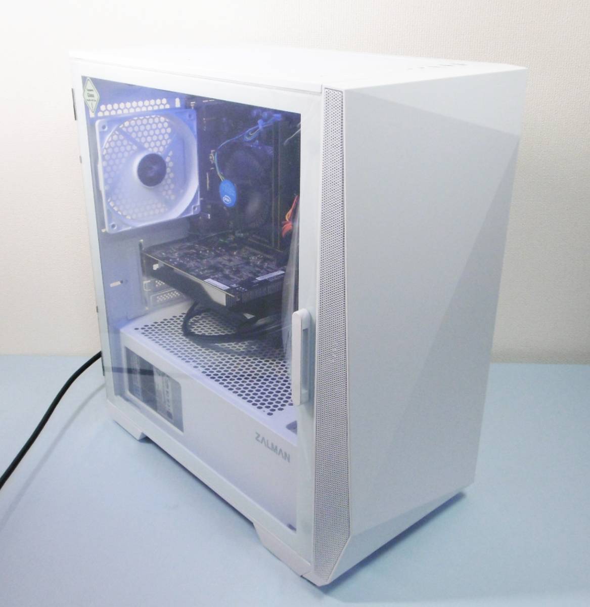 のファイル】 ゲーミングPC 動画編集にも! 純白 第7世代 Core i5/大