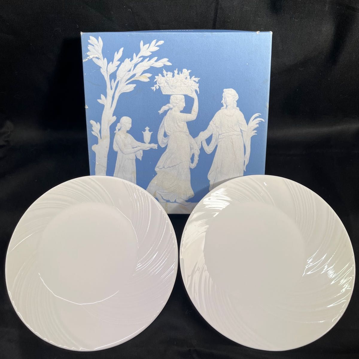 WEDGWOOD ウェッジウッド お皿 2枚セット ホワイト ウエッジウッド 美品 食器 白 ブランド食器