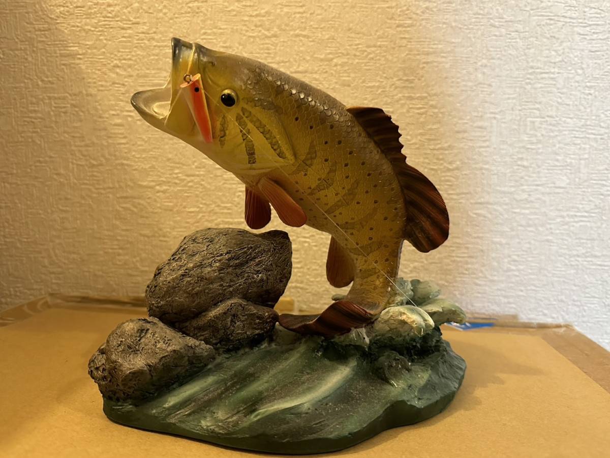 Yahoo!オークション - ブラックバス 魚 置物 フィギュア Yahoo!オークション - ブラックバス 魚 置物 フィギュア