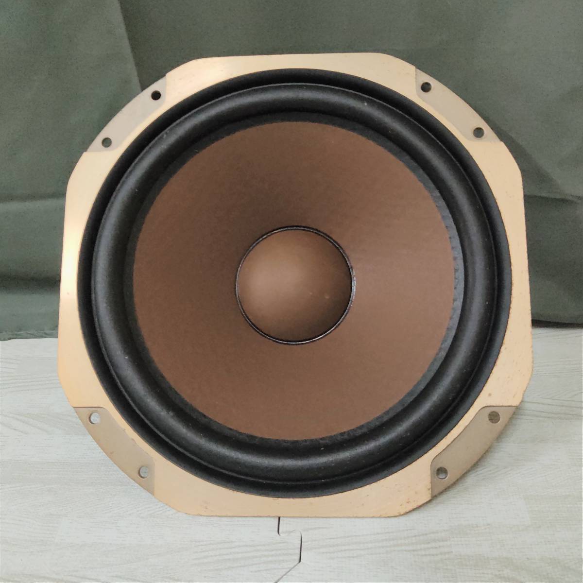 DIATONE 純正 DS-73DⅡスピーカー ユニット 3ウェイ 低音/中音 DIATONE 純正 DS-73DⅡスピーカー ユニット 3ウェイ 低音/中音