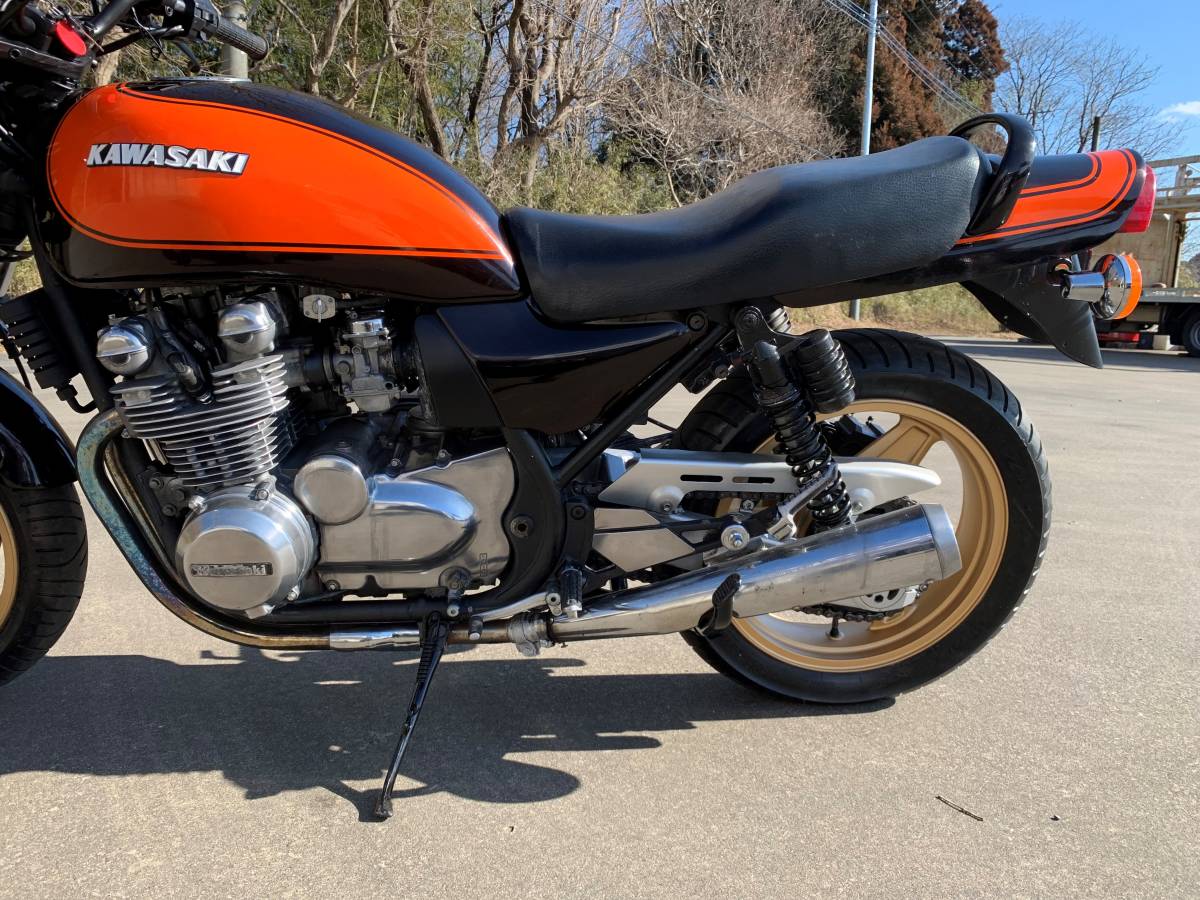 ZEPHYR-750 オレンジカラー、距離が少ない人気絶大なゼファー ZEPHYR-750 オレンジカラー、距離が少ない人気絶大なゼファー
