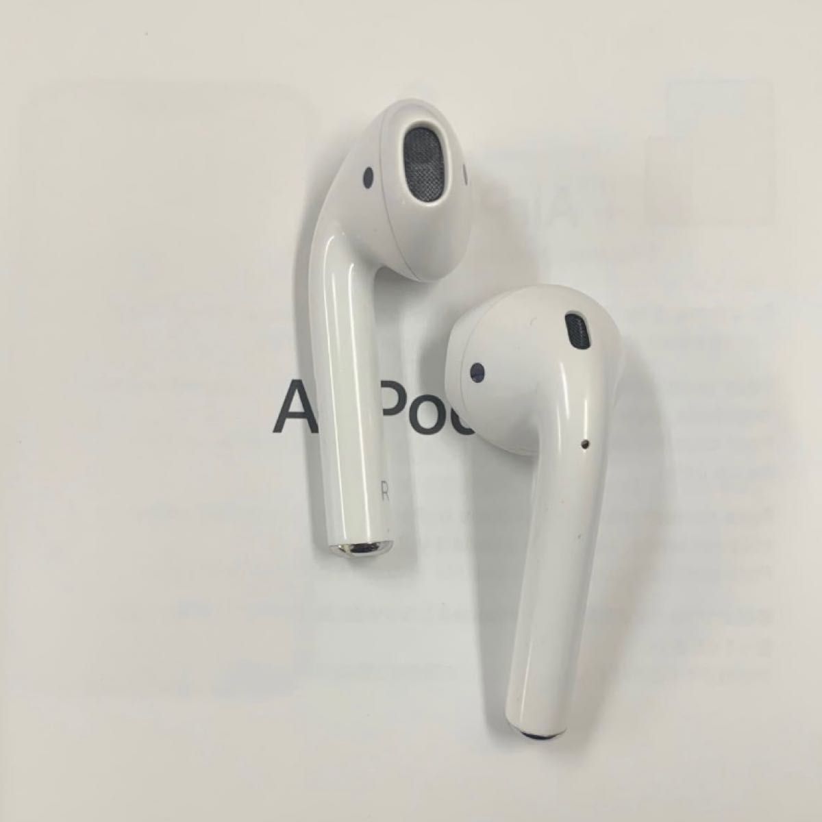 AirPods 第2世代　ワイヤレスイヤホン　両耳のみ　Apple airpods