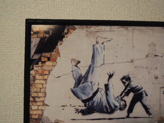 A4 額付き ポスター バンクシー ウクライナ banksy graffiti A4 額付き ポスター バンクシー ウクライナ banksy graffiti