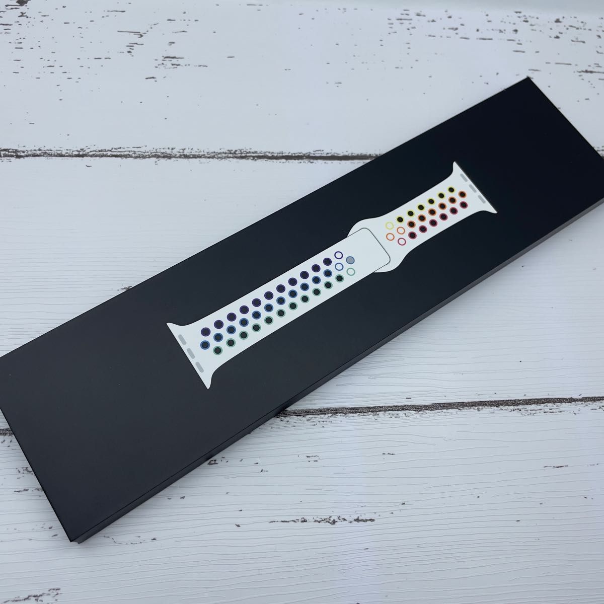 希少 未開封》Apple Watch プライド エディション NIKE スポーツバンド
