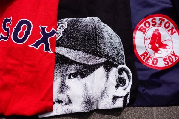 【奇跡の在庫品】松坂大輔応援パック新品ボストンレッドソックスmatsuzaka boston REDSOX ユニフォーム　Tシャツ　帽子 収納袋　サイズM_画像8