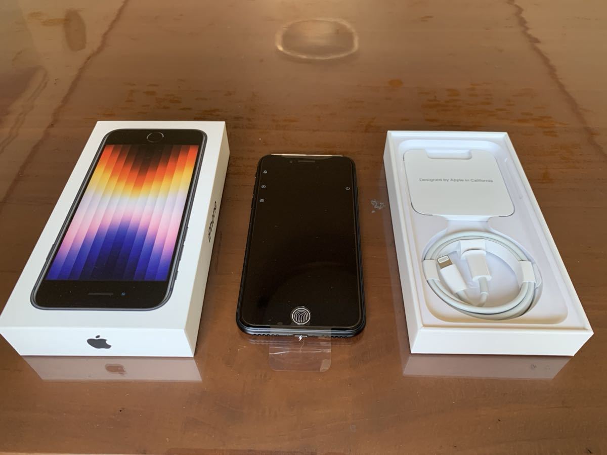 SIMフリー iPhone SE (第3世代) ブラック64GB SIMロック解除済 ※購入時