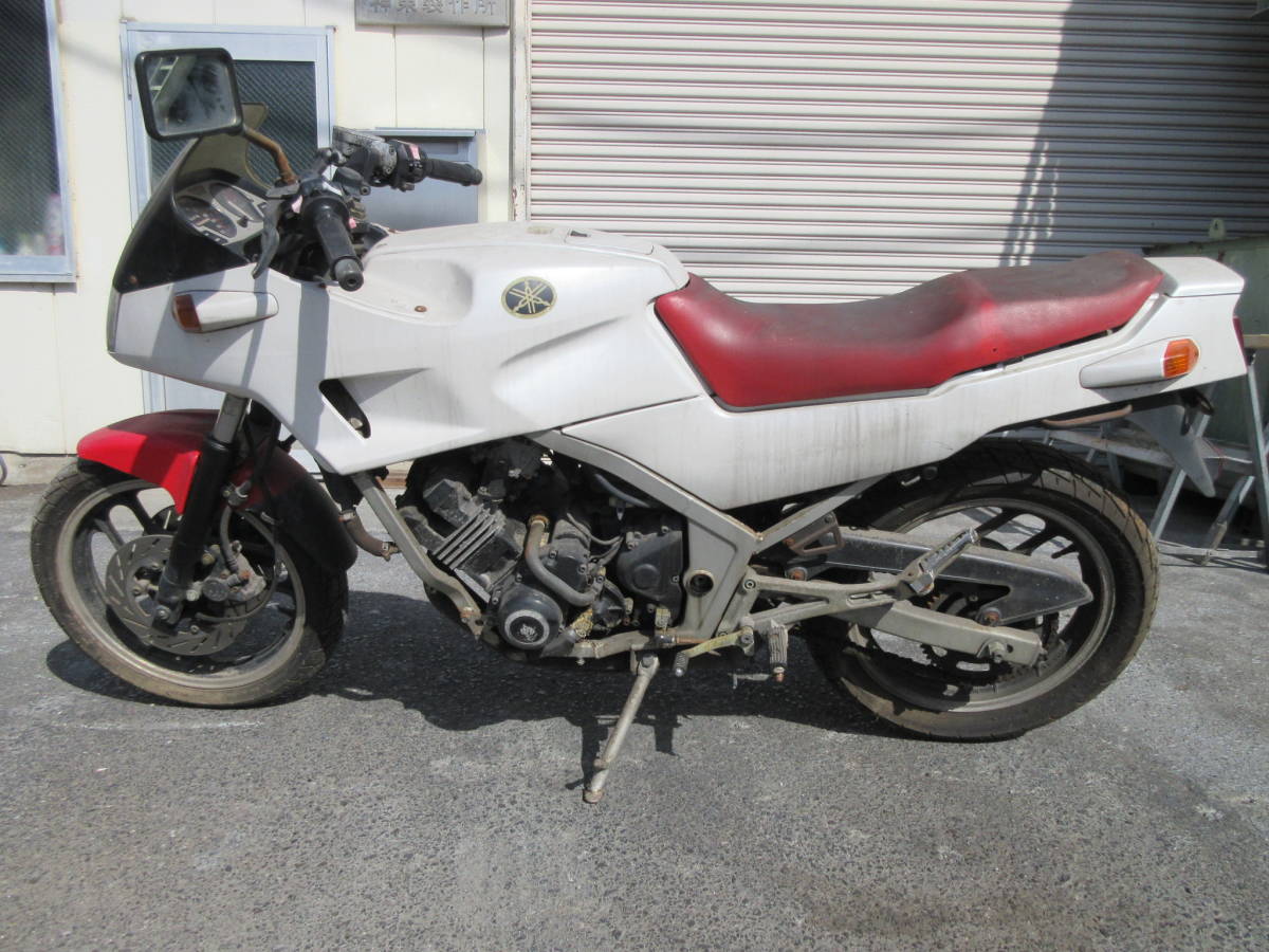 FZ250フェザー 1HX 書類無しレストアベース部品取 CBR250F GSX-R250 GF250 VT250F ZXR250 GPX250 FZR250_画像2